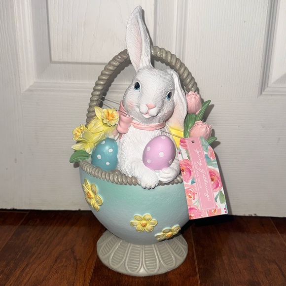 Easter Bunny in Daisy Egg Basket - Picture 1 of 8
